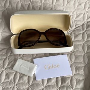 Chloe’ Sun Glasses EUC
